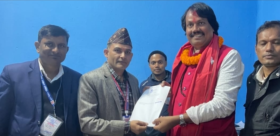 जनमत पार्टी अध्यक्ष डा. सीके राउतको सप्तरी–२ बाट प्रतिनिधिसभा सदस्यका लागि उम्मेदवारी दर्ता
